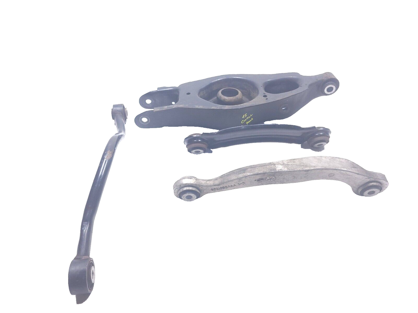 15 - 18 Dodge Challenger Rear Control Arm Right Passenger Side 4pcs OEM 87k