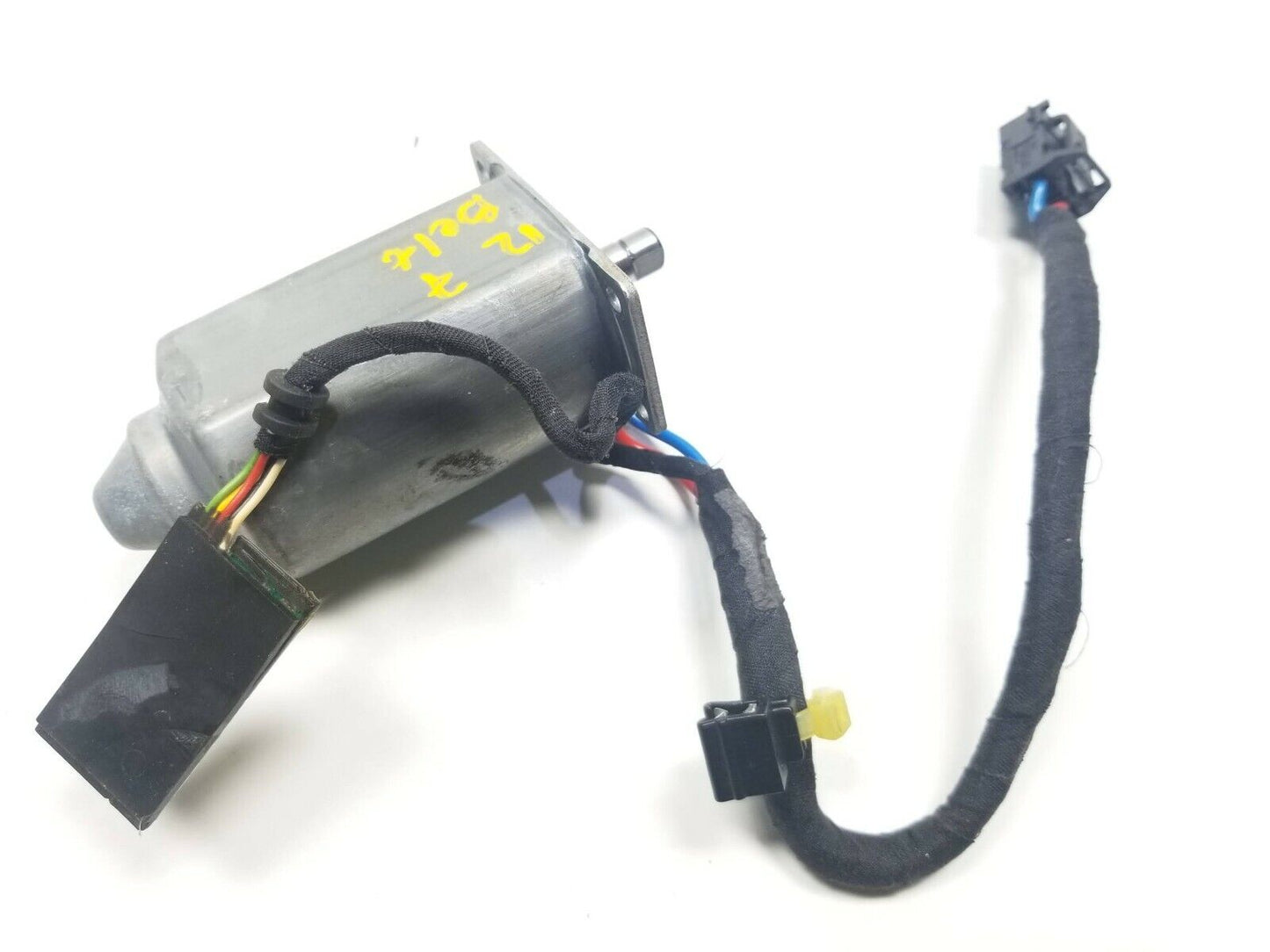09 10 11 12 BMW 750li Seat Belt Motor 609335300 OEM