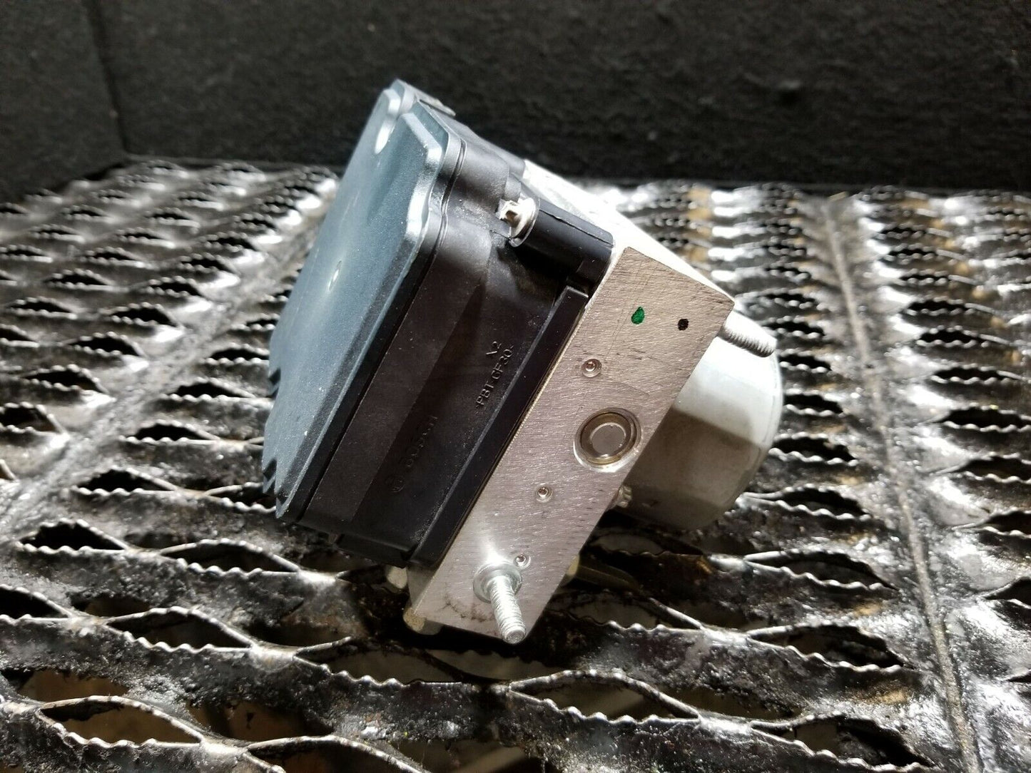 16 17 18 Nissan Sentra ABS Anti Lock Brake Pump OEM 40k