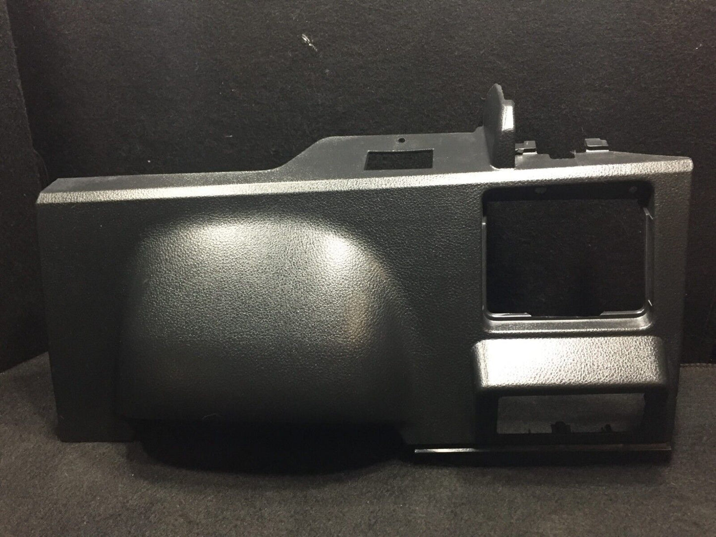 07 08 09 10 11 12 Nissan Versa Dash Left Driver Side Knee Trim Panel OEM D17