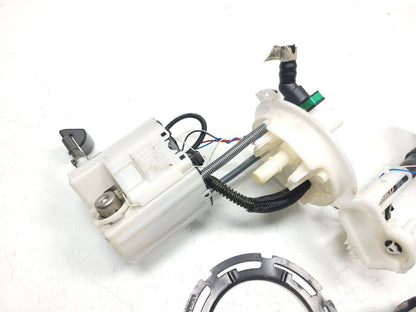 2013 - 2018 Cadillac Ats Fuel Pump & Sending Unit 2pcs OEM