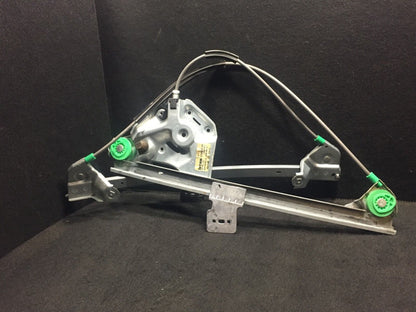 03 04 05 06 07 Cadillac CTS Driver Left Front Window Regulator. No Motor.oem D25