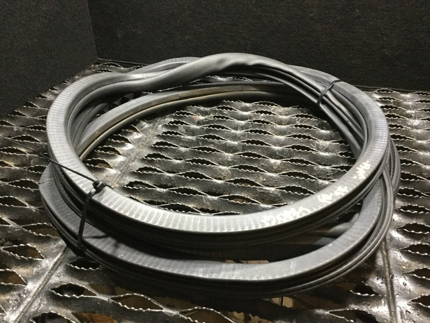 13-16 Dodge Dart Rear Right Door Inner Weather Strip Weatherstrip Seal OEM 4k Mi