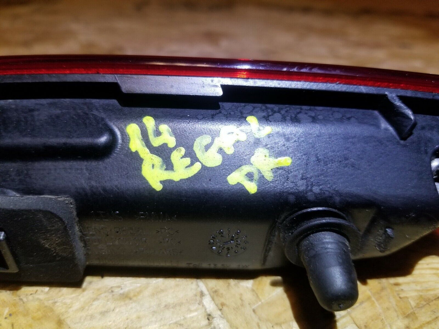 14 15 16 17 Buick Regal Tail Light Inner Lid Mount Driver Side Led OEM 59k