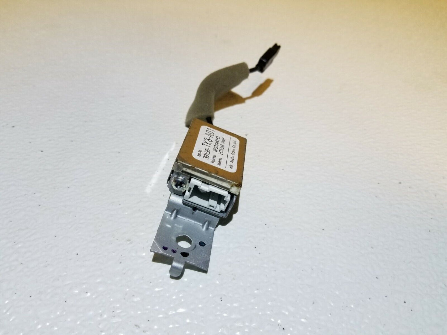 11 12 13 Honda Odyssey Quarter Glass Mounted Antenna 39155-tk8 OEM