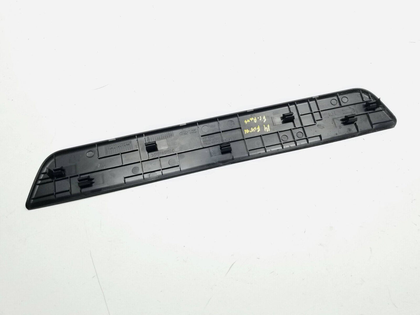 14 15 16 Kia Forte Front Passenger Door Step Sill Scuff Plate Right OEM 73k