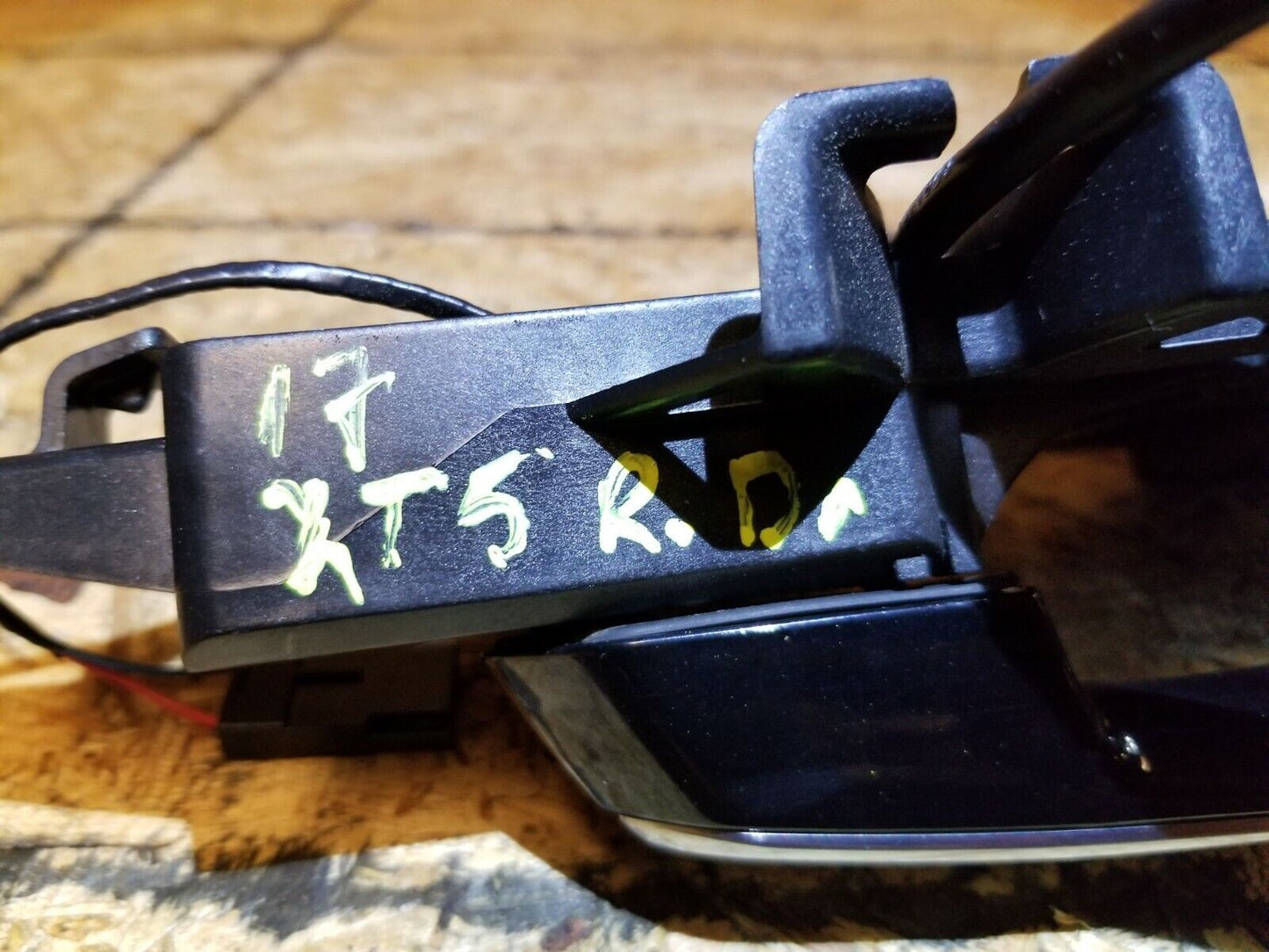 17 18 19 20 Cadillac Xt5 Rear Left Driver Side Exterior Door Handle OEM 34k