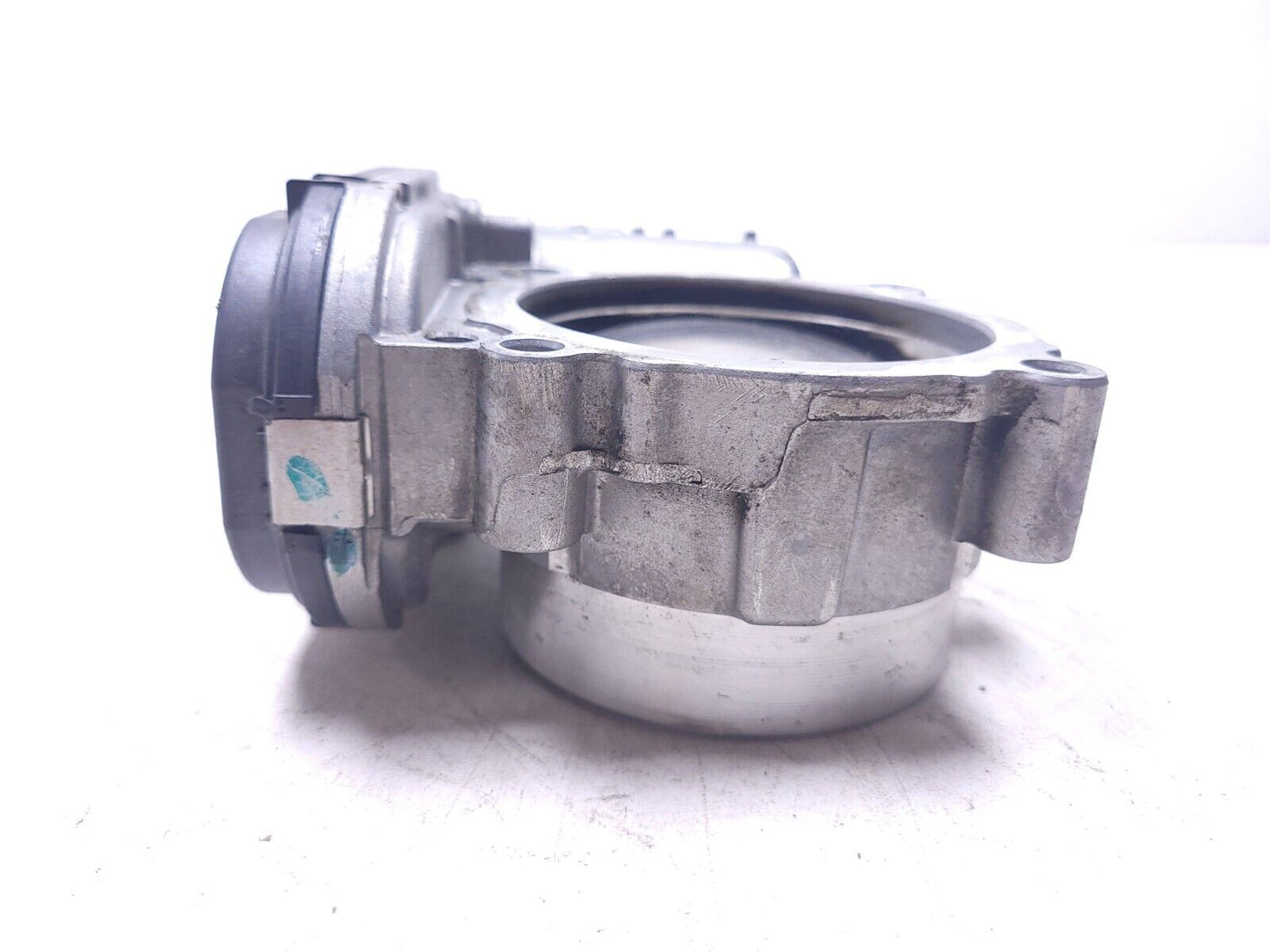 15 - 18 Dodge Challenger Throttle Body 05184349ac OEM 87k