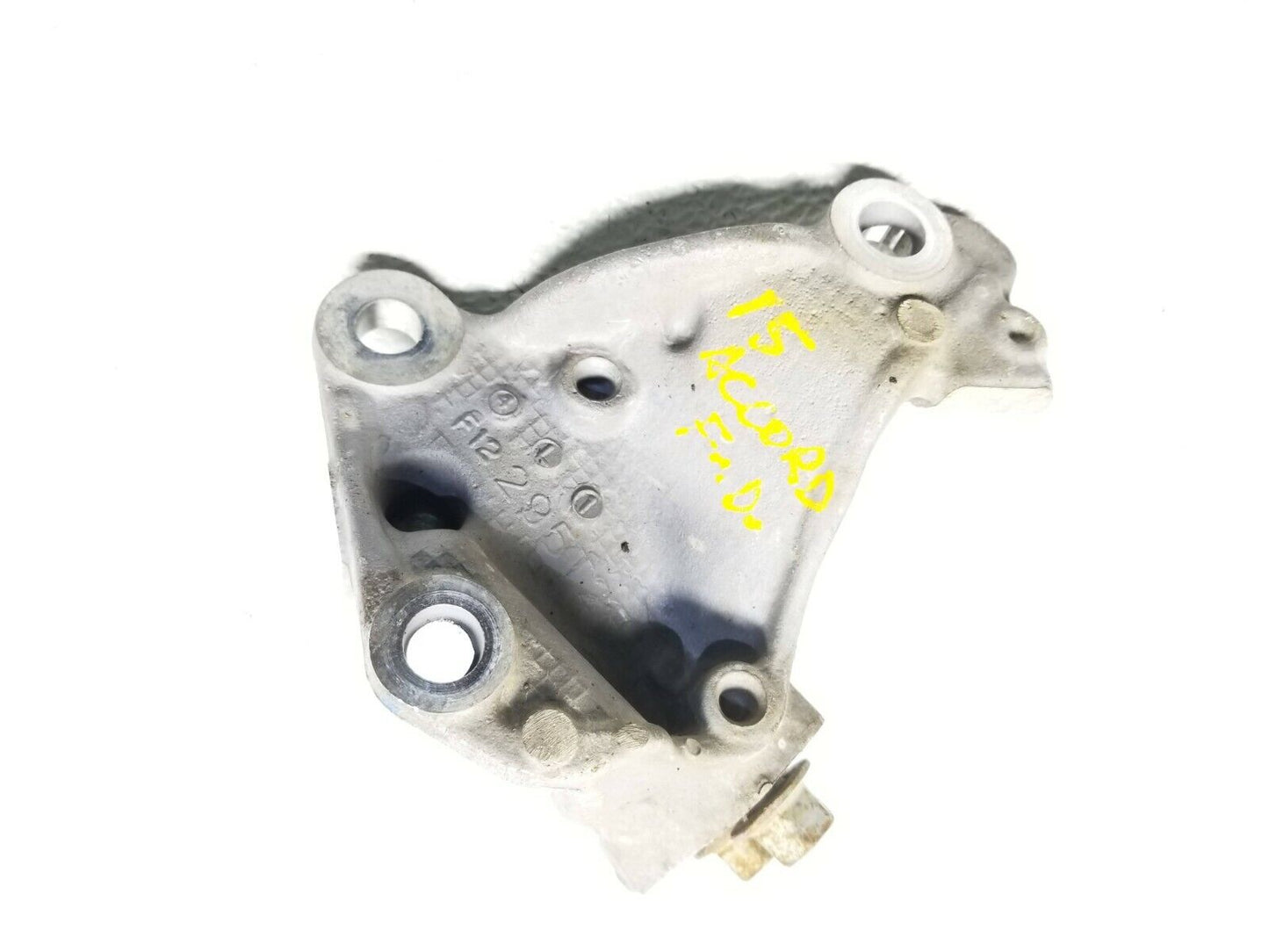 13 14 15 Honda Accord 2.4l Engine Motor Mount Bracket Front Driver OEM 87k Miles