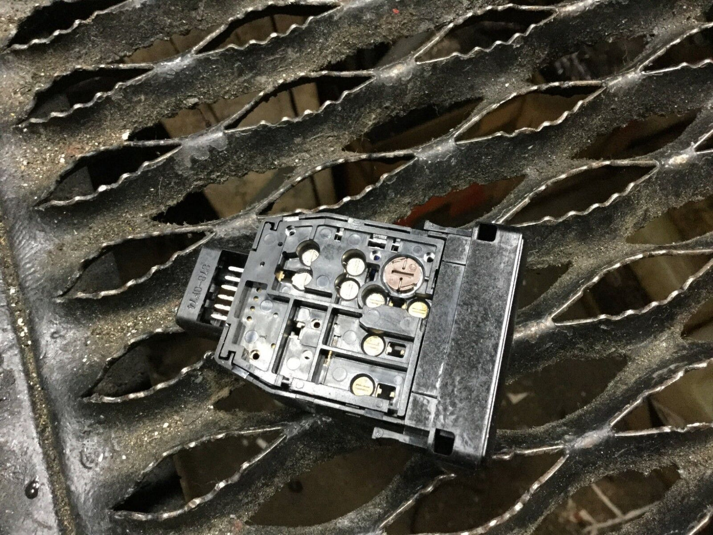 04 05 06 07 08 09 Toyota Prius Parking Brake Switch Button  OEM