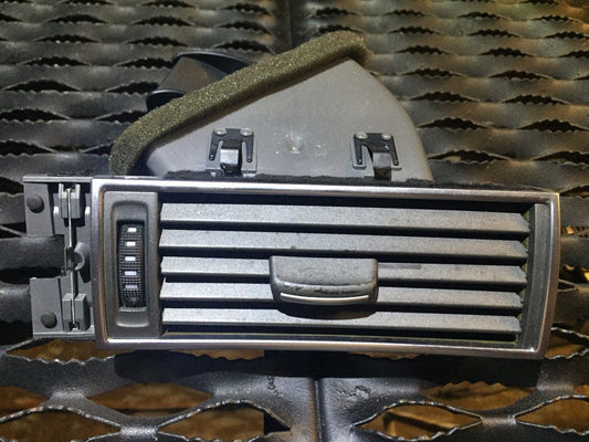 05 06 07 08 Audi A6 C6 Front Right Pass Dash Board Dashboard A/c AC Air Vent OEM