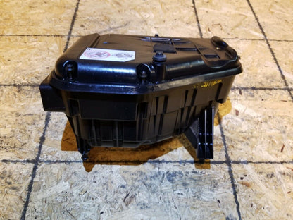 11 12 Dodge Caliber 2.0l Air Cleaner Box OEM