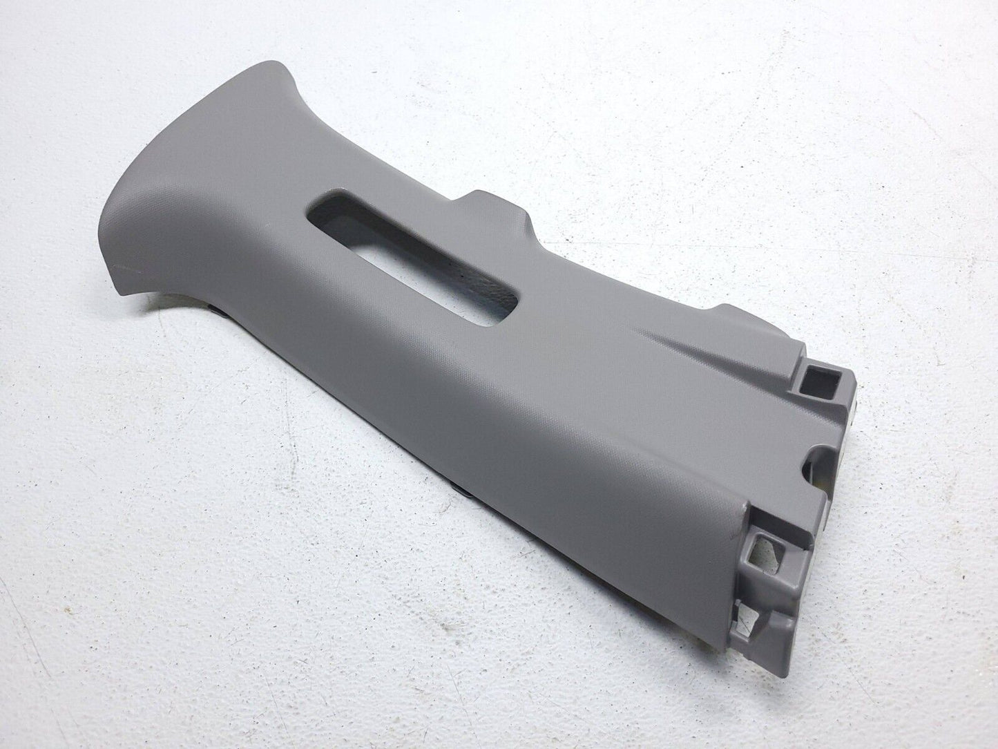 18 19 20 21 22 Honda Odyssey Right Passenger Side B Pillar Upper Trim Cover OEM