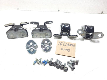 14 15 16 Hyundai Elantra Door Hinge Front & Rear Passenger Side Right OEM