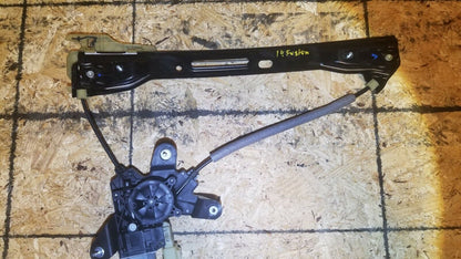 14 15 16 Ford Fusion Rear Right Passenger Door Window Regulator W/ Motor OEM
