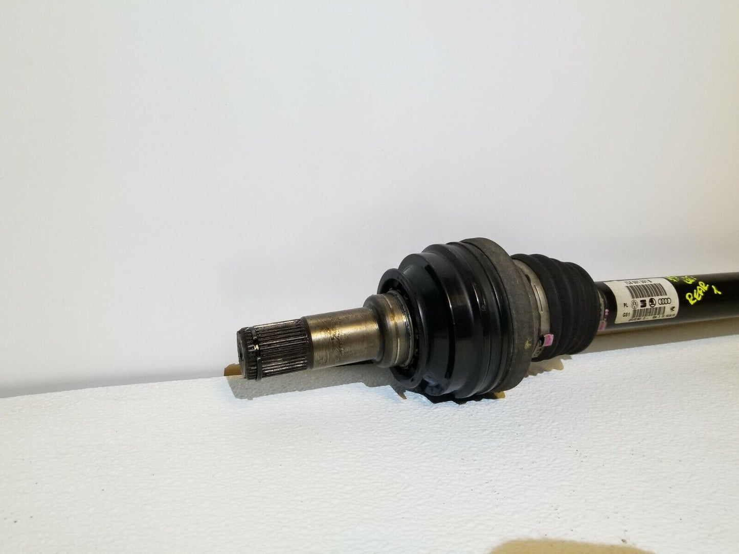 13 14 15  Audi Q7 3.0l Rear Axle Shaft 7l8501201b OEM 87k Miles
