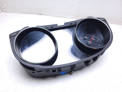 17-19 Volkswagen Passat Instrument Cluster Speedometer 561920971b OEM 74k