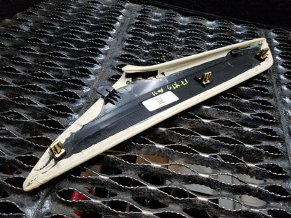 17 18 19 20 Cadillac Xt5 Front Floor Console Trim Right Passenger Side OEM 34k