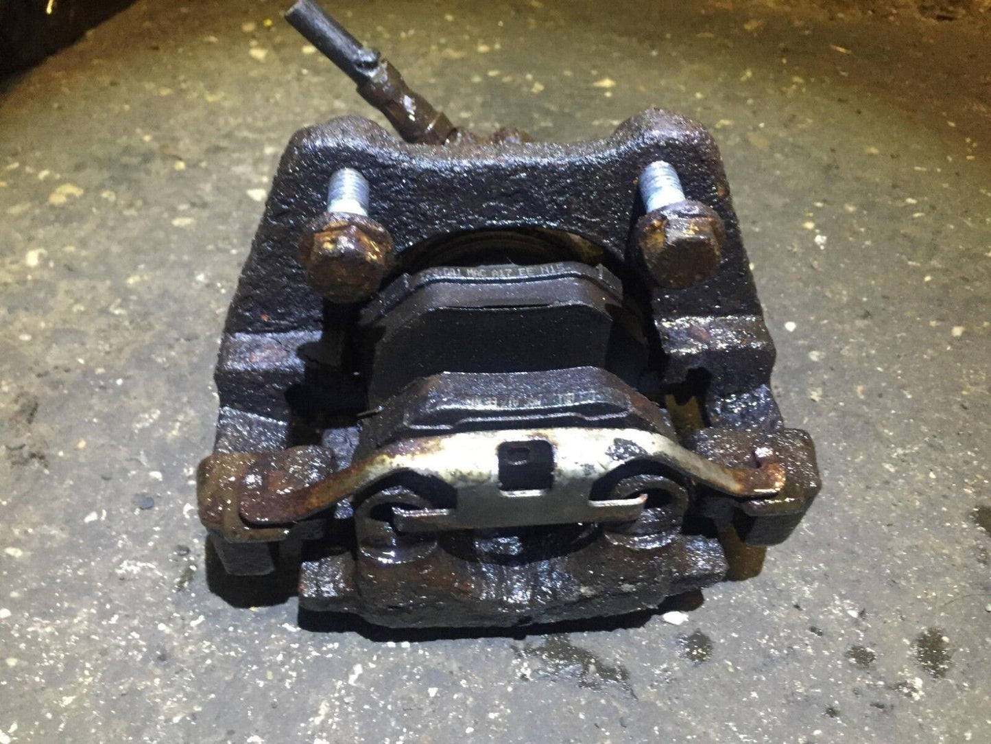 04 05 06 BMW X3 E83 3.0l Rear Left Driver Side Brake Caliper OEM D33