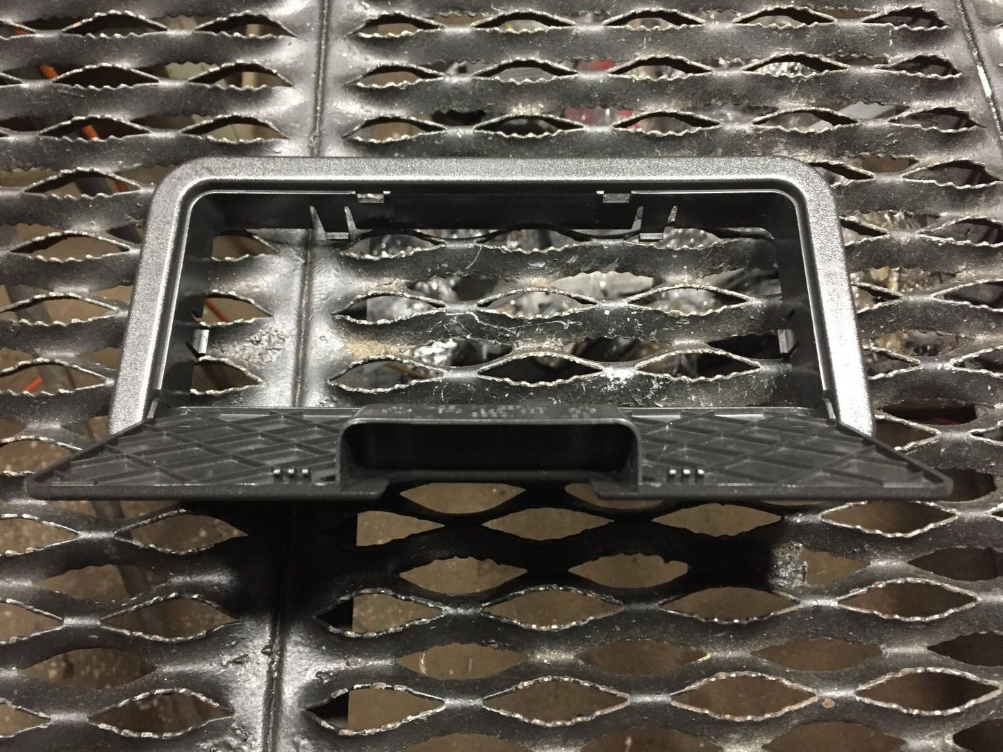 04 05 06 Audi A4 B6 Convertible Trunk Cover Door OEM