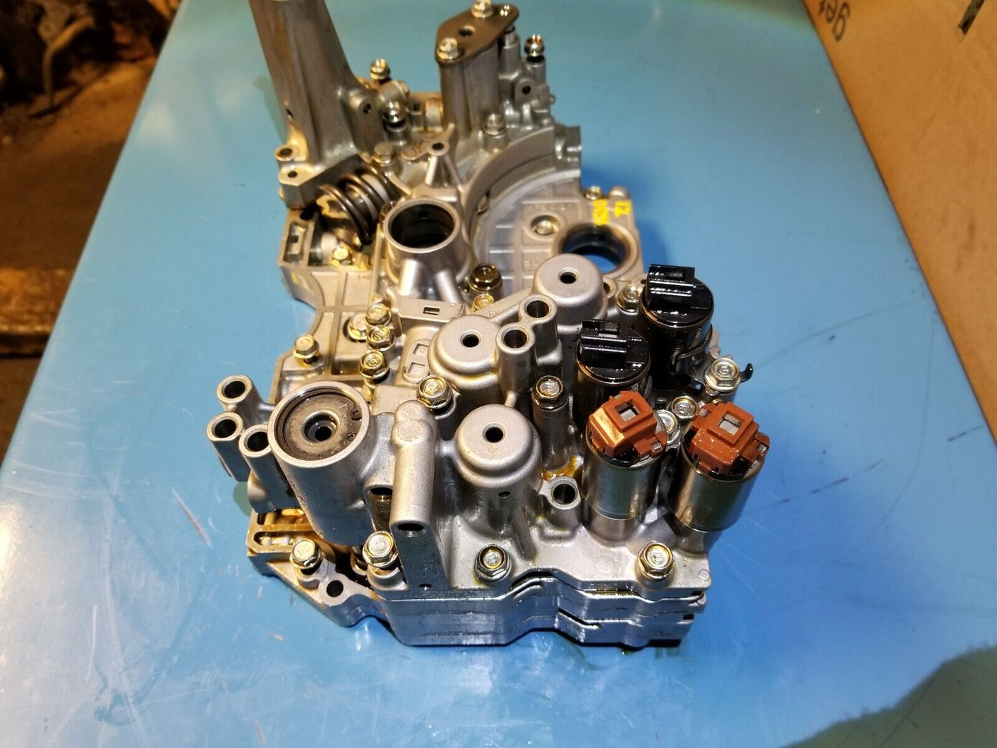 11 12 13 14 15 16 17 Odyssey Auto Transmission Valve Body OEM 72,962 Mi