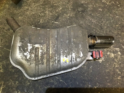 03 04 05 06 Audi A8l D3 Rear Exhaust Muffler Left Driver Sdie Oem. 4e0253611