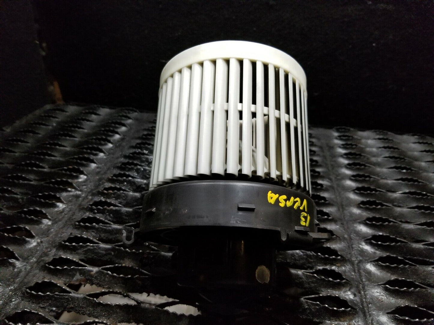 13 14 15 16 Nissan Versa Blower Motor OEM 95k