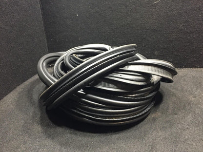 10 11 12 13 Chevrolet Equinox Rear Trunk Weater Stirp Seal OEM