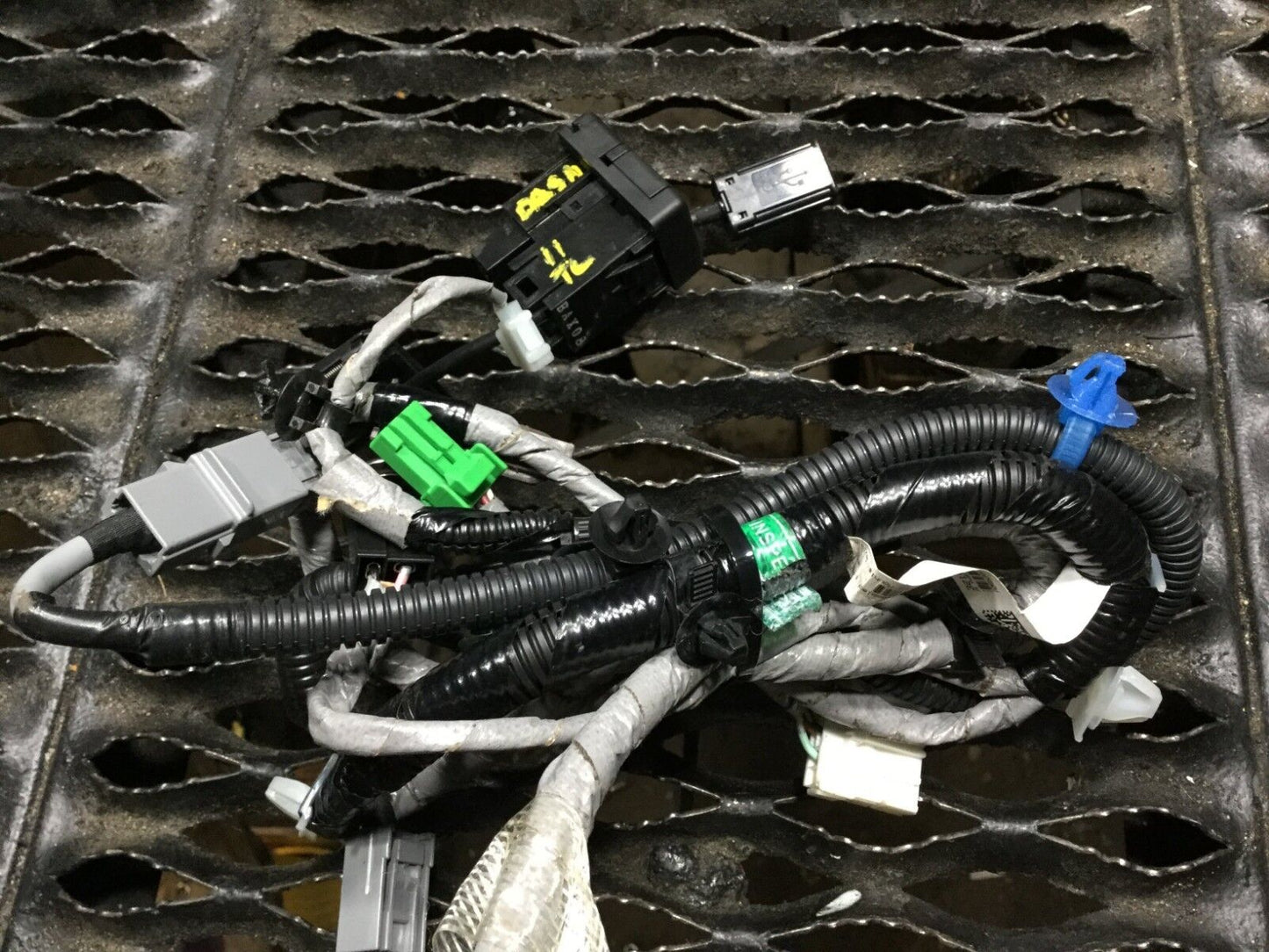2009 2010 2011 Acura Tl 3.7l Dash Wire Wiring Harness 32104-tk4-a003 OEM