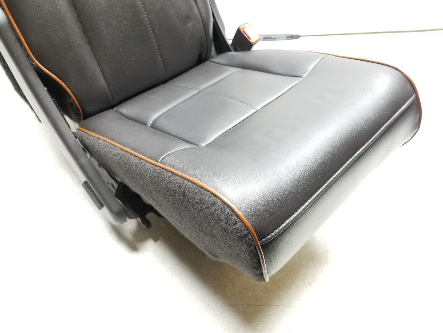 2007 2008 2009 Lincoln Navigator Seat Rear 3rd Row Seat Right Pass Side OEM