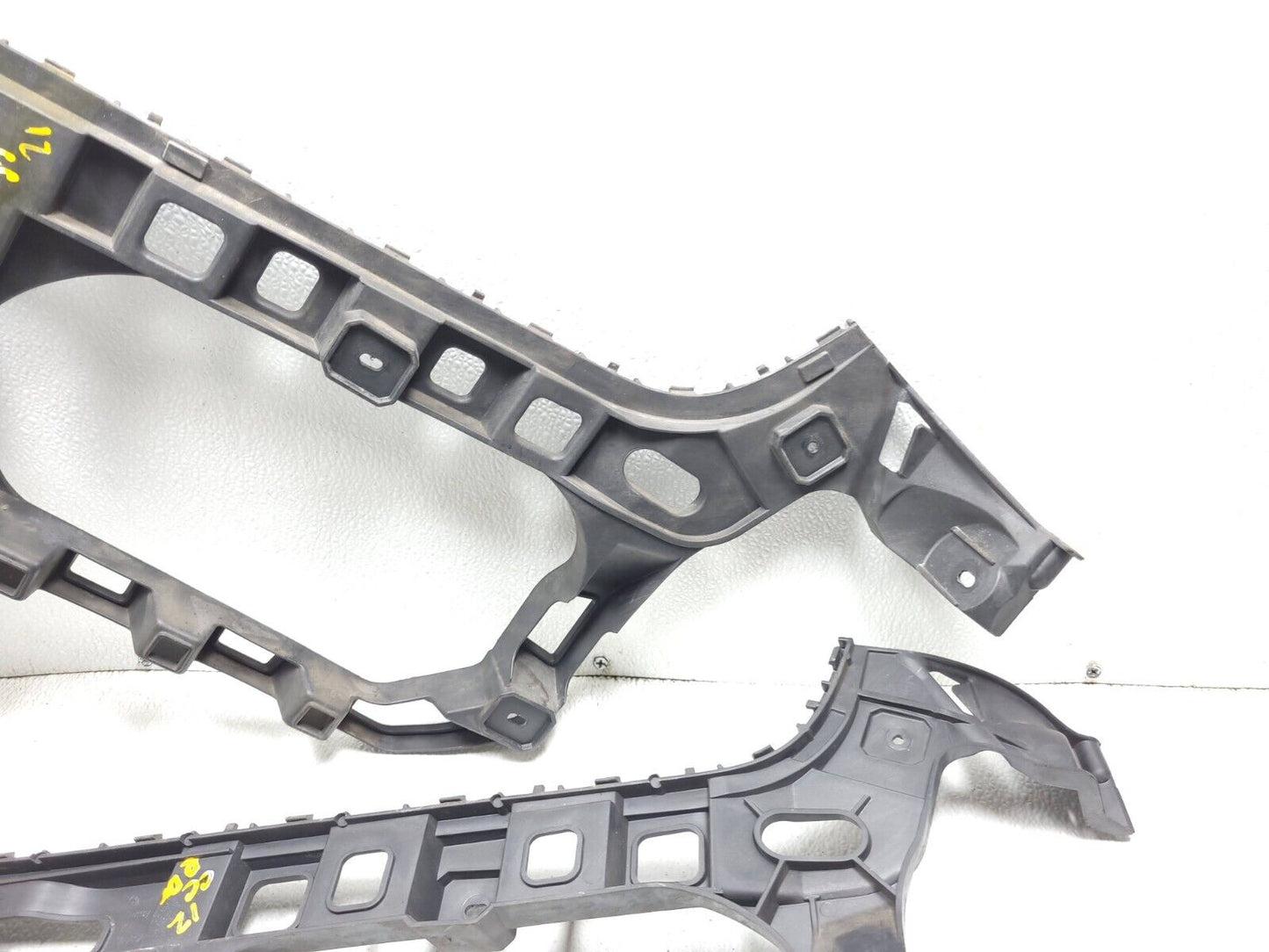 09 10 11 12 Volkswagen Cc Rear Bumper Bracket Left & Right Pair OEM