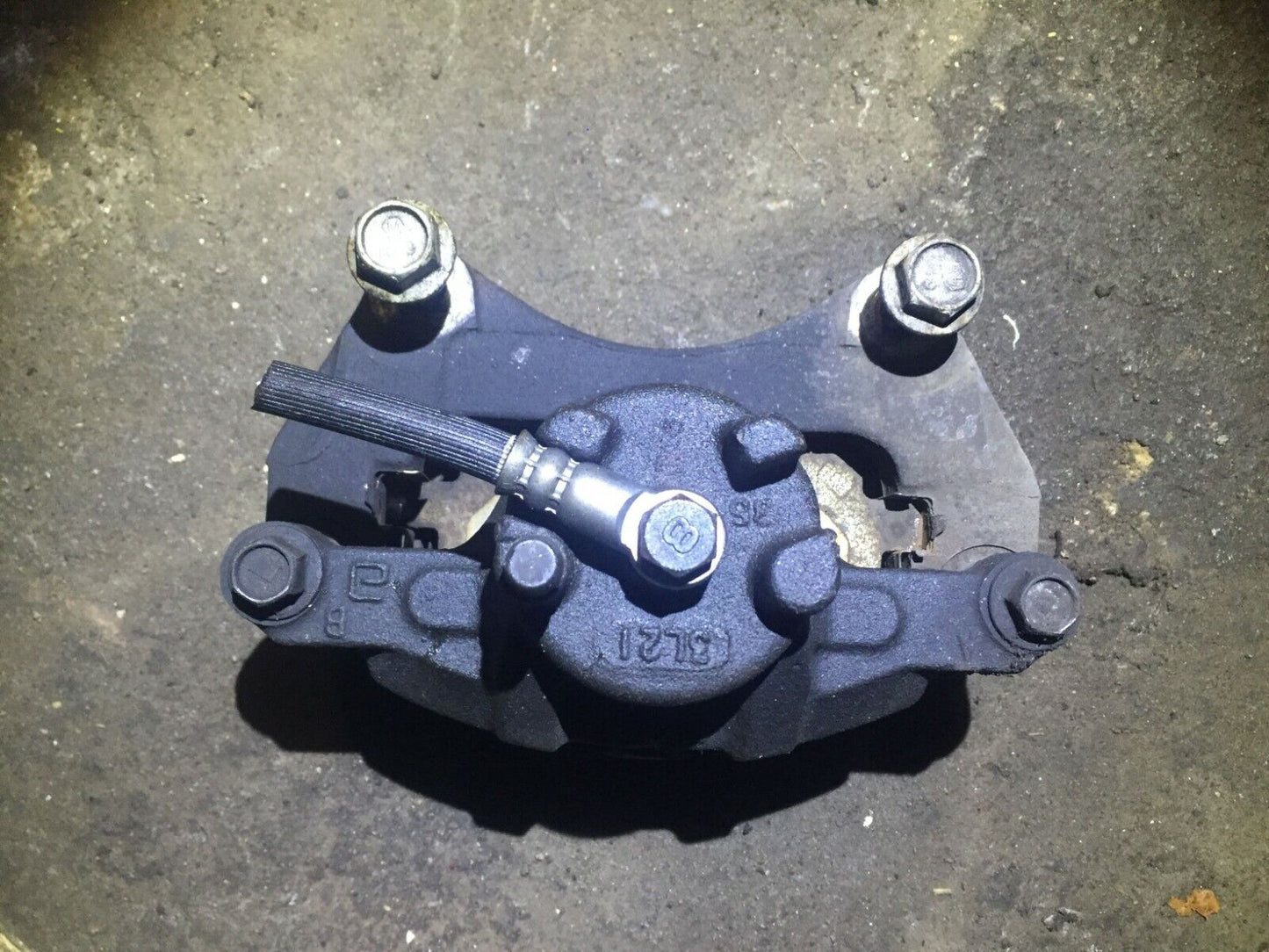 11 12 13 14 Dodge Avenger 2.4l Brake Caliper Front Right Passenger Side 84k OEM