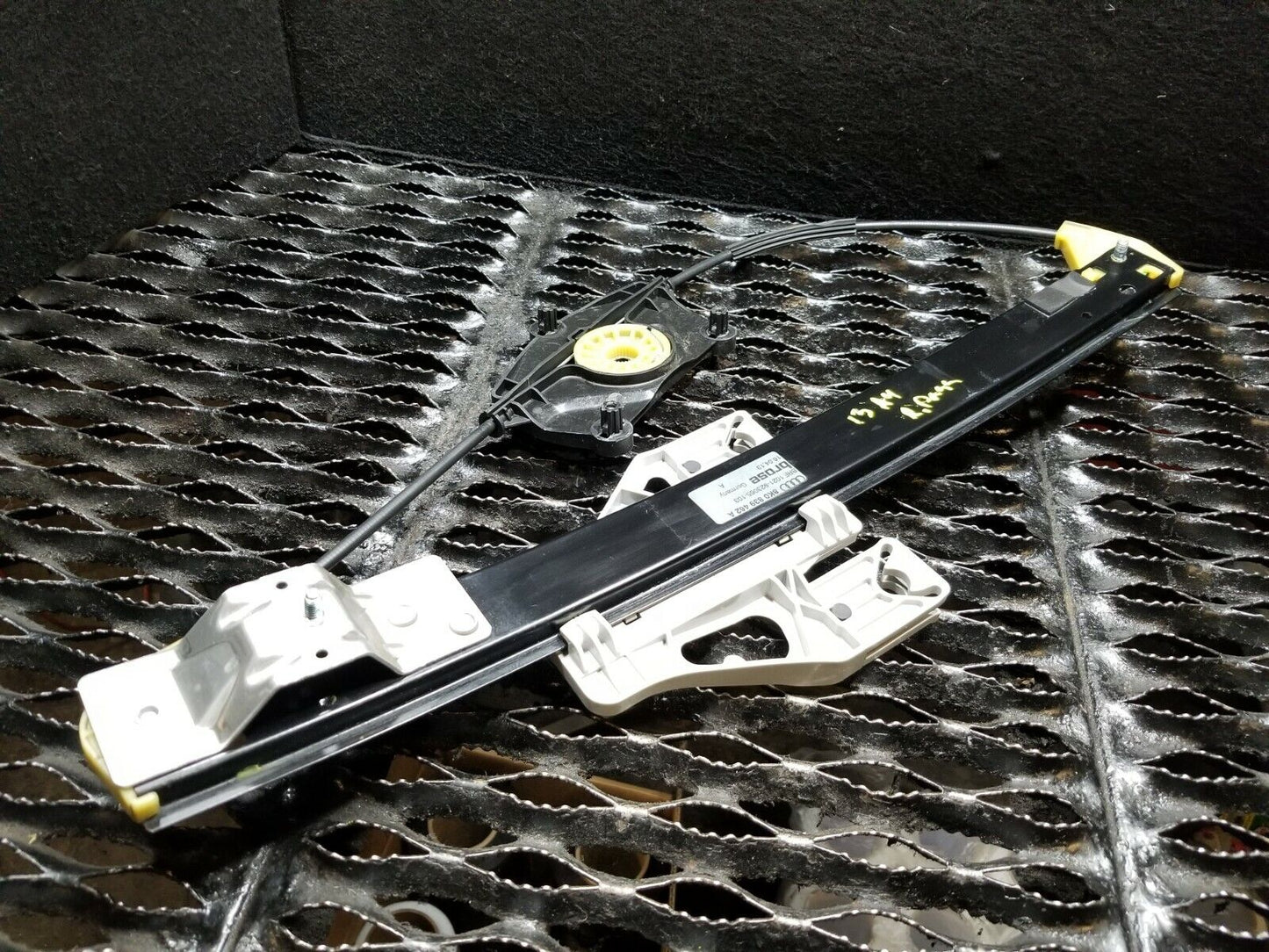 2013 2014 2015 2016 Audi A4 B8 Rear Right Pass Side Door Window Regulator OEM