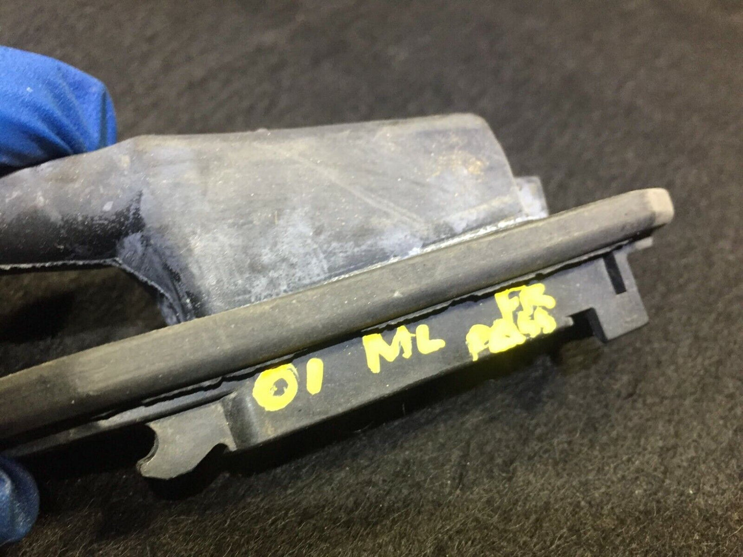 99 00 01 02 03 Mercedes W163 Ml320 Front Passenger Door Wire Harness OEM D34