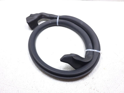 18 19 20 21 22 Honda Odyssey Weatherstrip Seal Rigth Passenger Side OEM