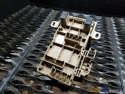 14 15 16 Subaru Forester Fuse Box Relay Junction Box 82201fj110 OEM