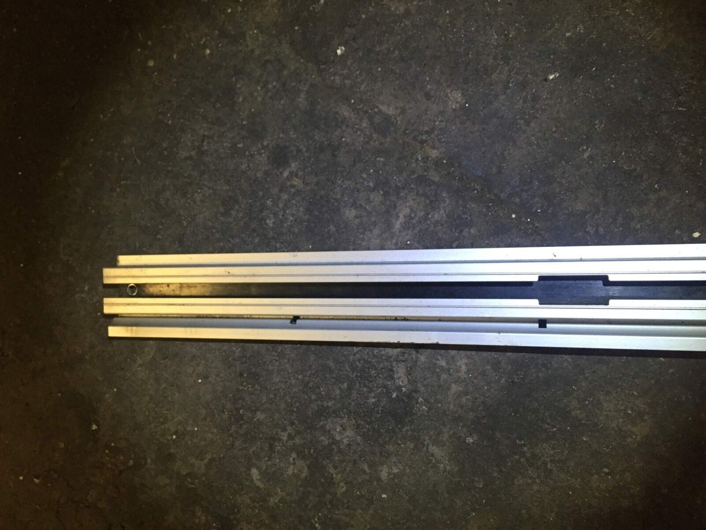 04 05 06 07 08 09 10 BMW X3 E83 Rear Cargo Tie Down Frame Rail Right OEM D34