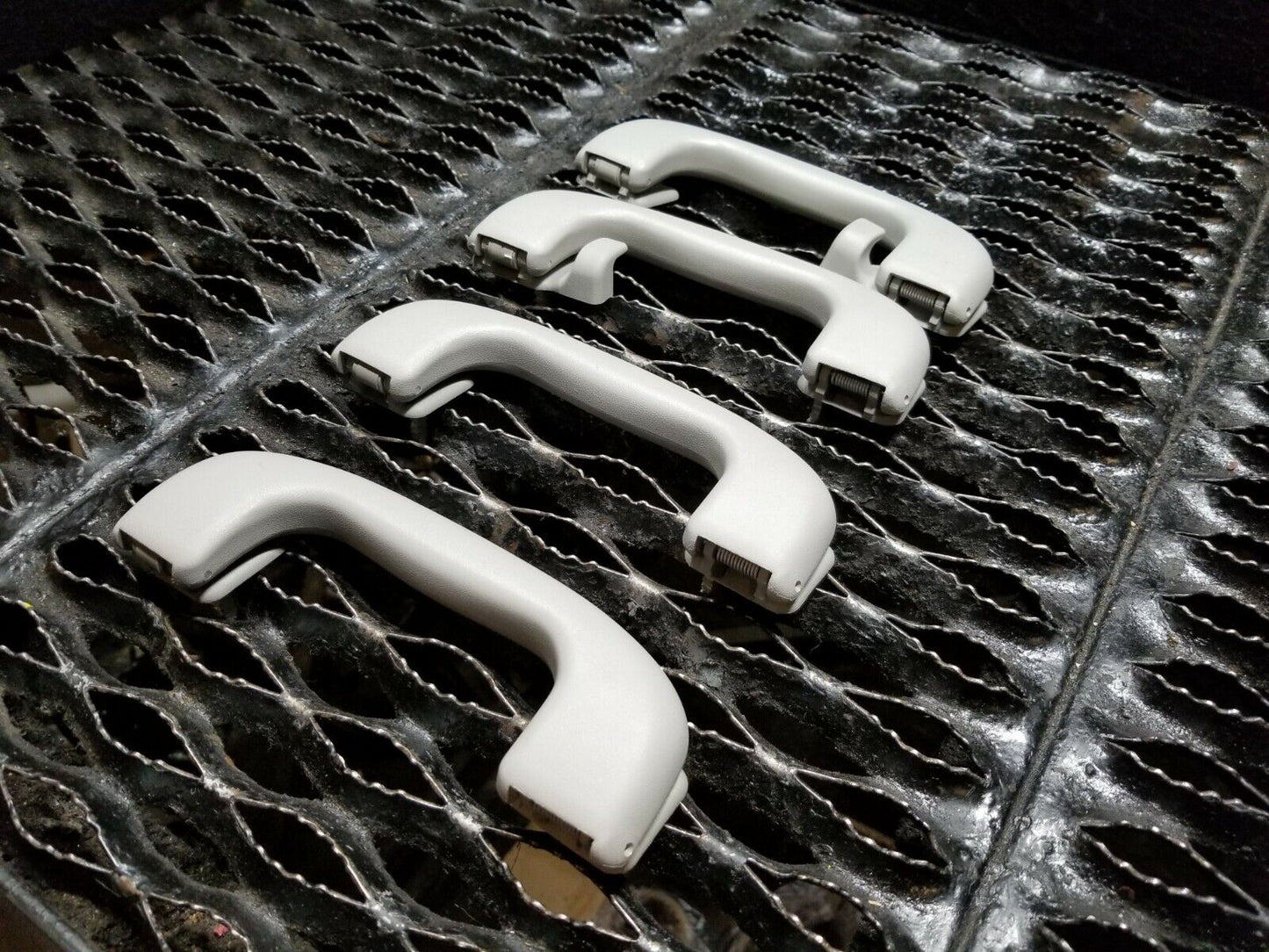 15 16 17 18 Chevrolet Impala Interior Roof Grab Handle 4pcs OEM