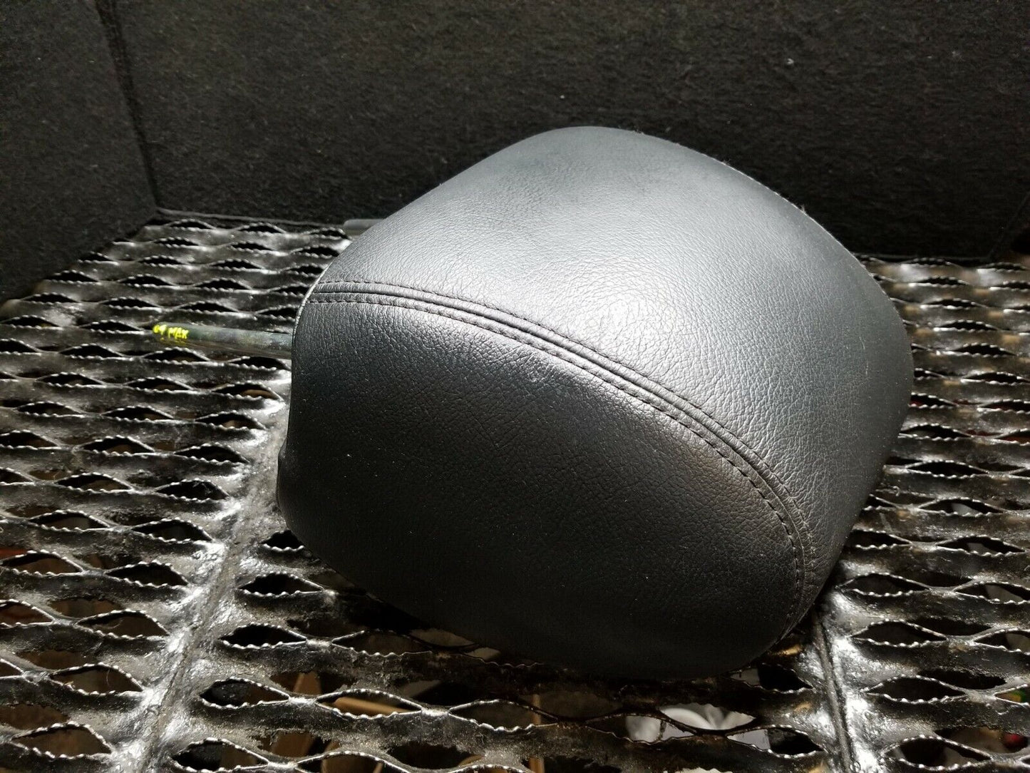 09 10 11 12 13 14 Nissan Maxima Front Left Driver Seat Headrest Head Rest OEM