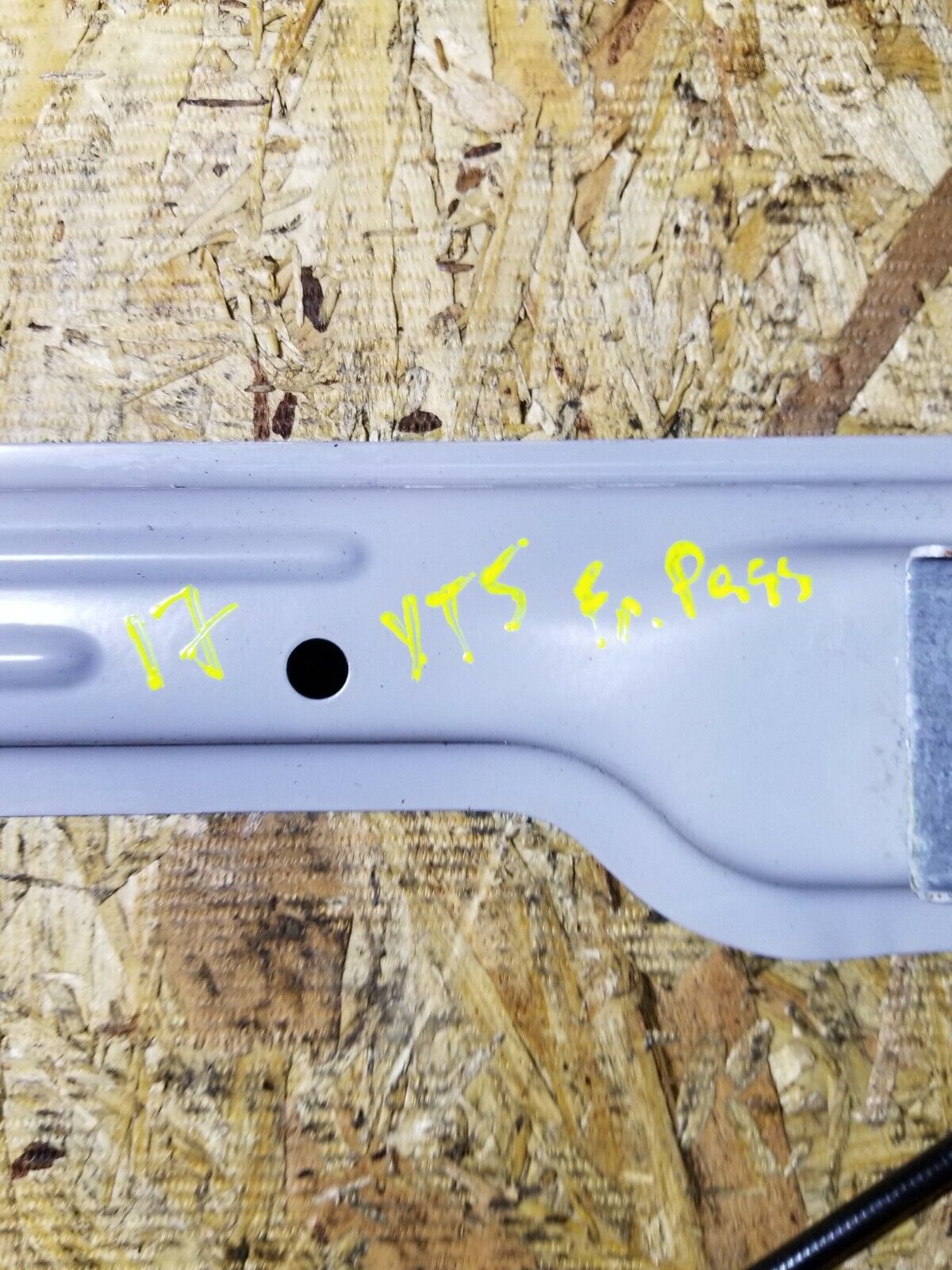 17 18 19 20 Cadillac Xt5 Front Right Passenger Door Window Regulator & Motor OEM