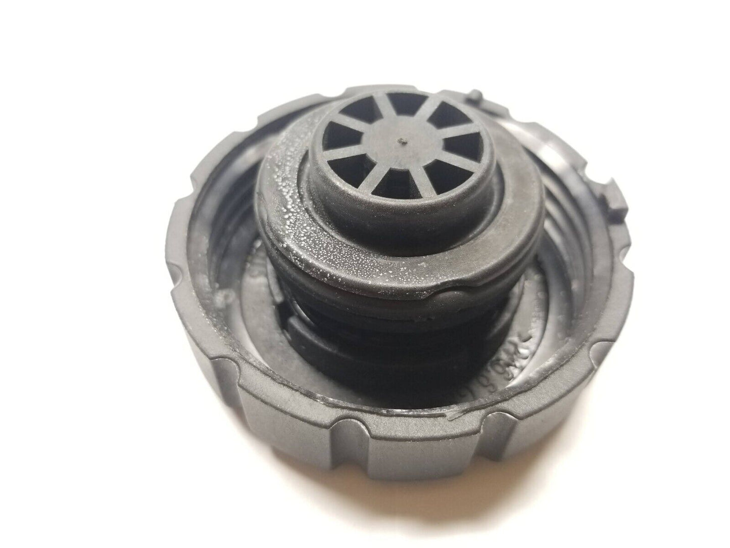 12 13 14 Mercedes-benz C300 Coolant Reservoir Cap  OEM