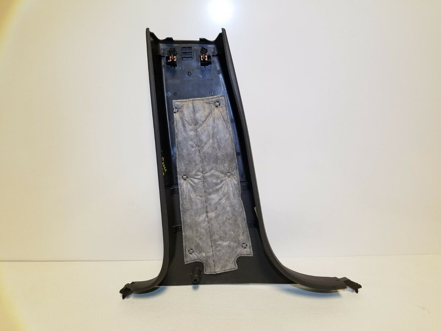 11 12 13 14 Ford Edge Right Pass Door Lower B Pillar Trim Panel OEM 43k Miles