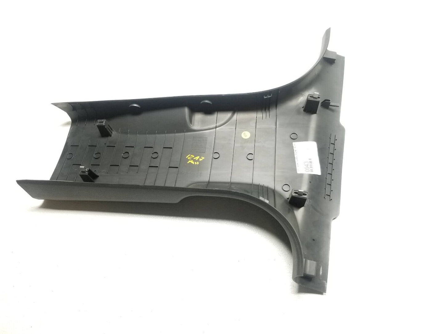 12 13 14 15 16 17 Audi A7 Center Lower B Pillar Trim Cover Right Pass Side OEM