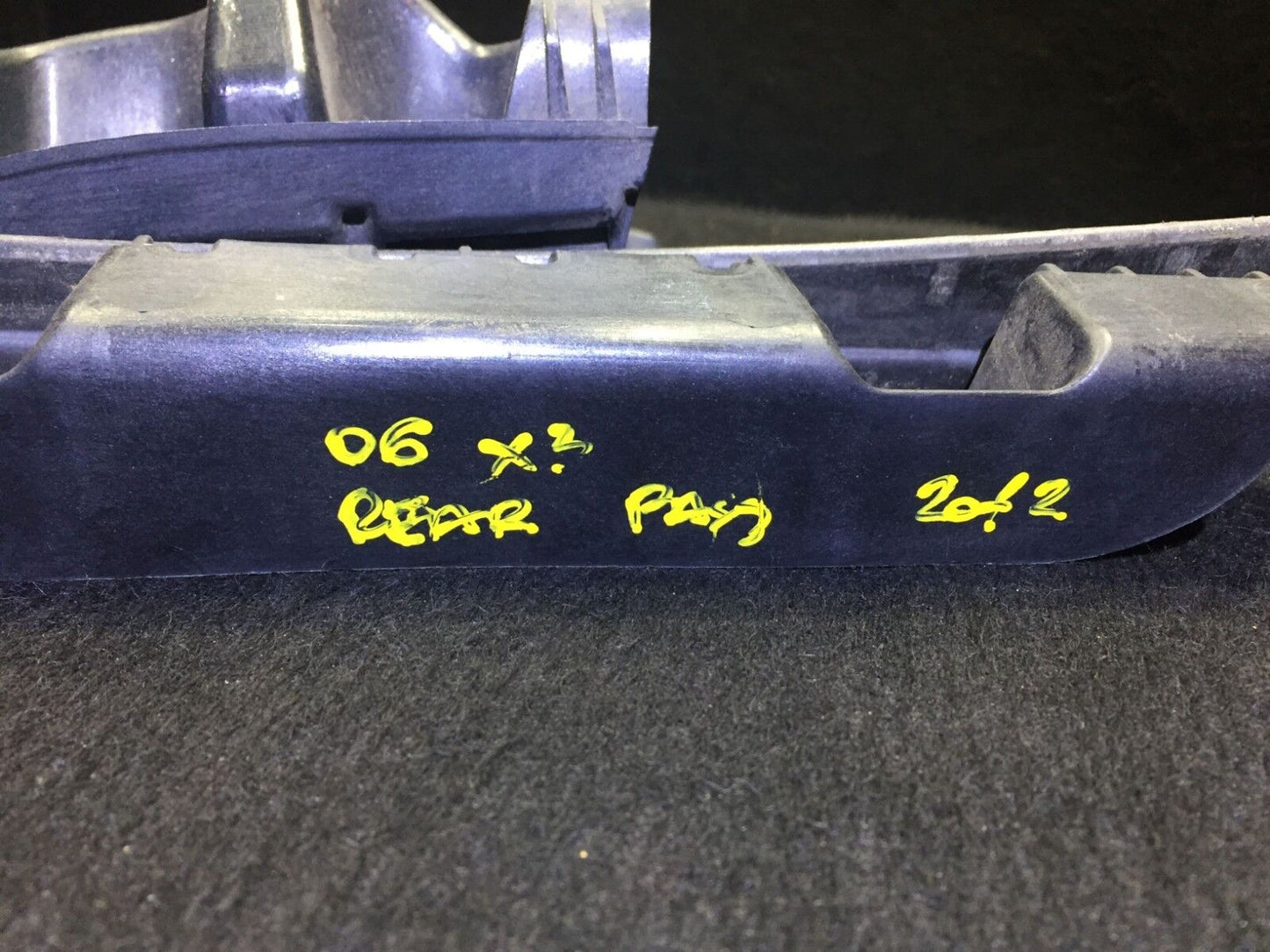 04 05 06 BMW X3 E83 Rear Bumper Right Mount Bracket Support Holder 2pcs OEM D34