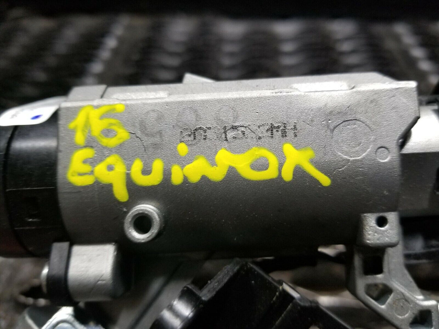 15 16 17 Chevrolet Equinox Steering Column Ignition Switch W/ Key OEM 24k