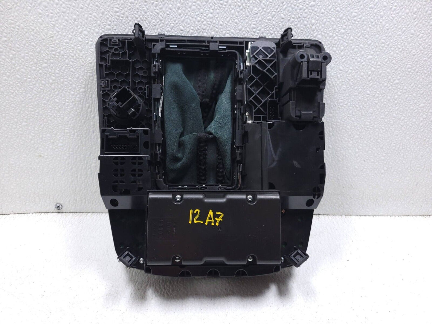 12 13 14 15 16 17 Audi A7 Gear Shifter Panel Boot Knob OEM