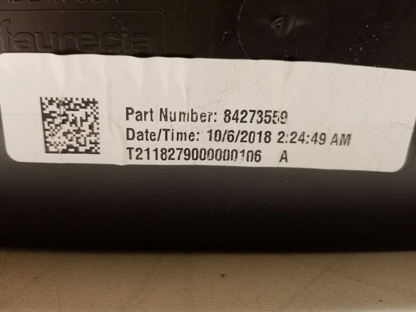 18 19 20 21 Chevrolet Equinox Glove Box OEM