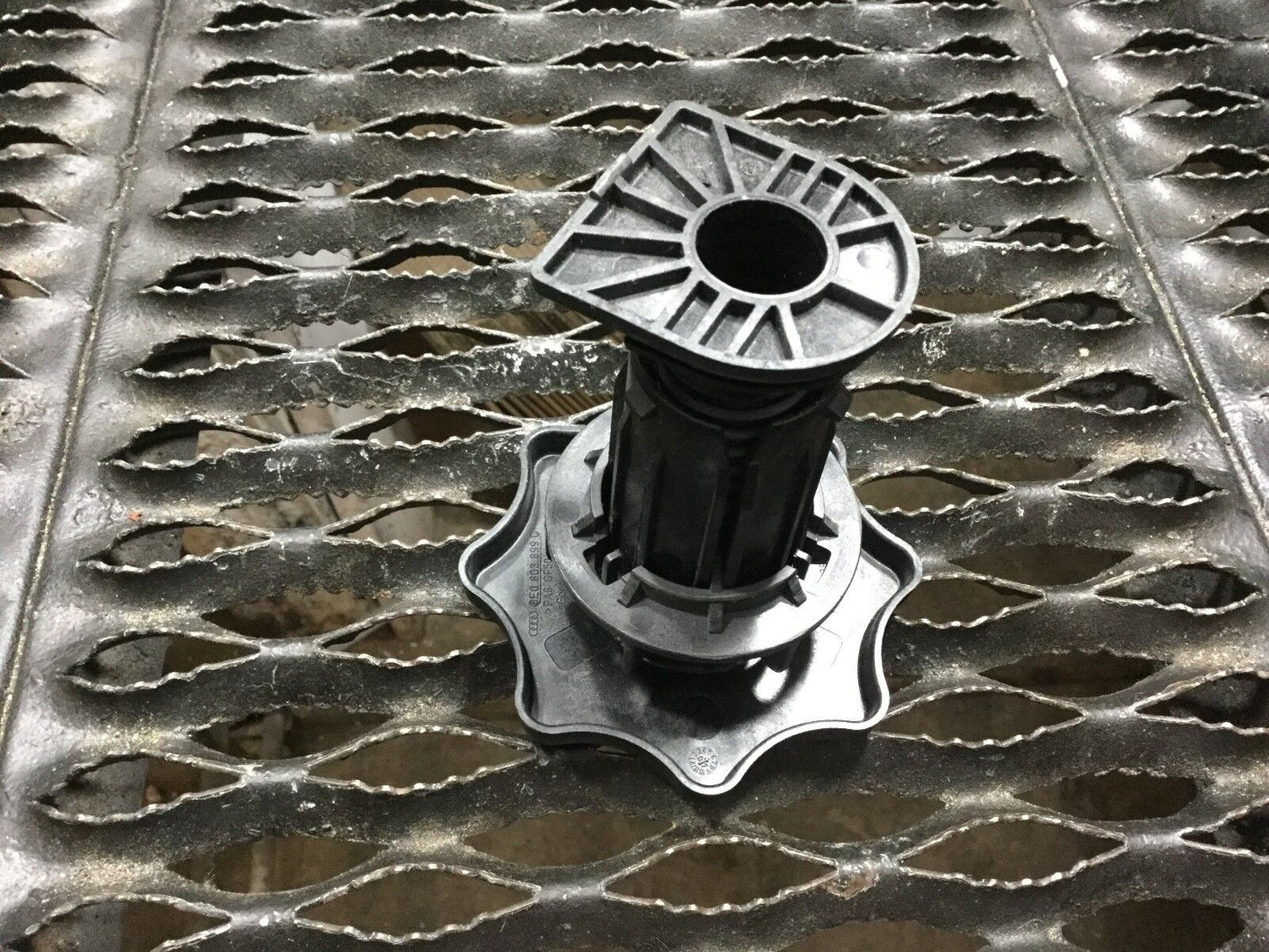 05 06 07 08 Audi A4 Spare Tire Holder Bolt OEM