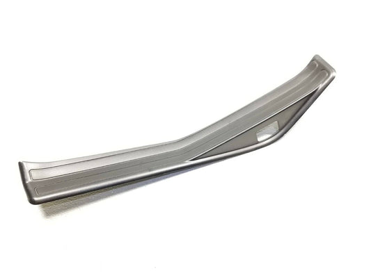 01 02 03 04 05 BMW E46 Sdn Rear Left Driver Door Sill Plate Cover Trim OEM