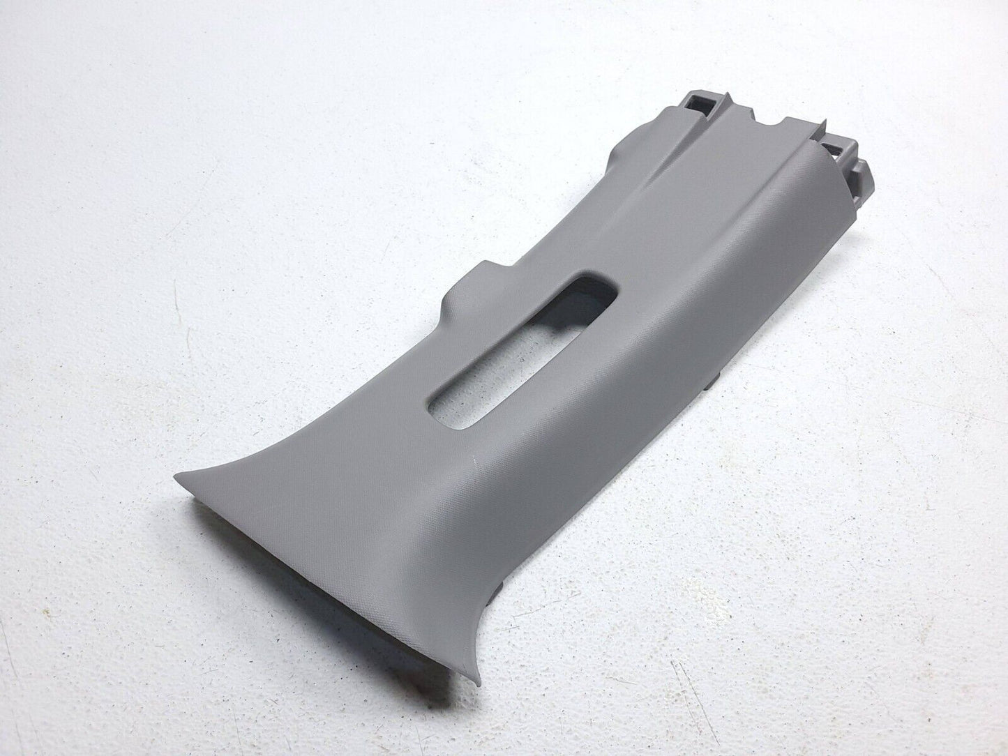 18 19 20 21 22 Honda Odyssey Right Passenger Side B Pillar Upper Trim Cover OEM